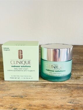 Clinique Redness Solutions Daily Relief Cream - Mint‎ Green. New 1.7